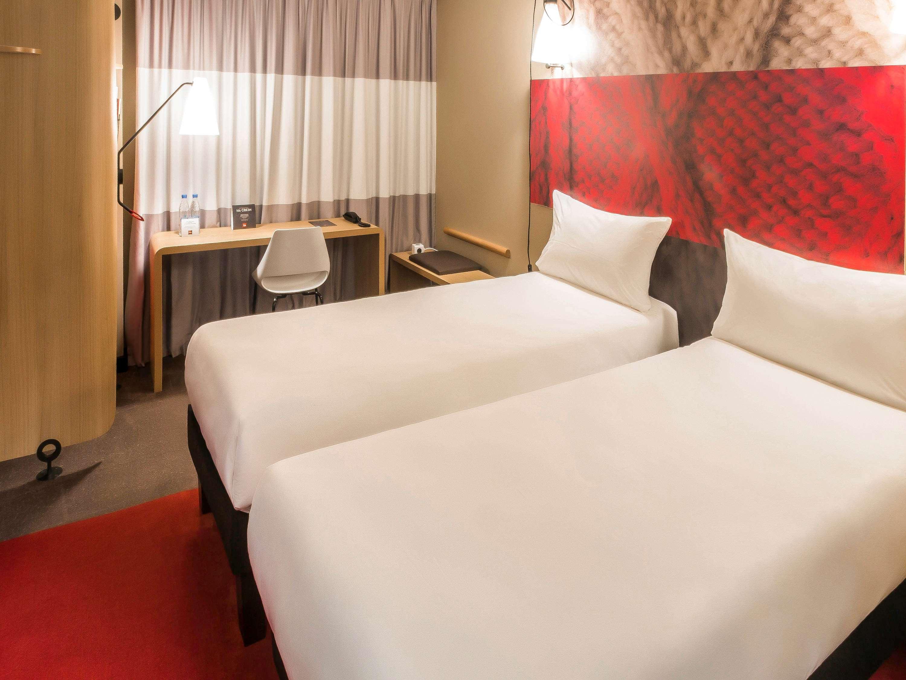 Ibis Hotel Koeln Am Dom Екстер'єр фото